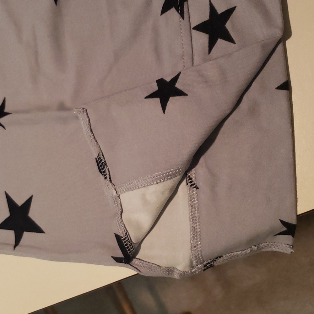 HP 💥1 xl left New boutique star print tank - Picture 16 of 16